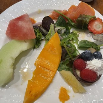La Hiki - fresh fruits - Breakfast & Brunch Near Me - Kapolei, Hawaii La Hiki - fresh fruits - Breakfast & Brunch Near Me - Kapolei, Hawaii