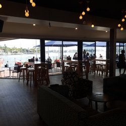 The Wharf Tavern Mooloolaba - Ambience.