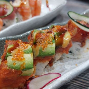 Yoshi Sushi - Ooo, aaaah - Sushi Bars Near Me - Los Altos, California