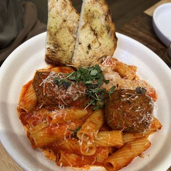 Hideaway - Pasta dish - American Near Me - San Diego, California Hideaway - Pasta dish - American Near Me - San Diego, California