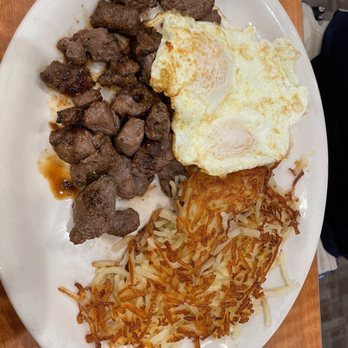 Loaded Cafe Restaurants Lawndale - Steak & Eggs - Burgers Near Me - Lawndale, California
