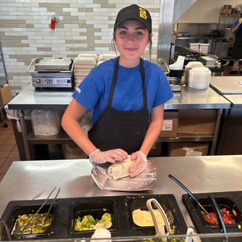 QDOBA Mexican Eats - Mikayla offered to use fresh utensils and to clean the surfaces before assembling my bowl. Excellent!! - Mexican Near Me - Clifton, Colorado