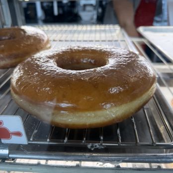 Doughboy Donuts - Giant donut - Donuts Near Me - Sparks, Nevada