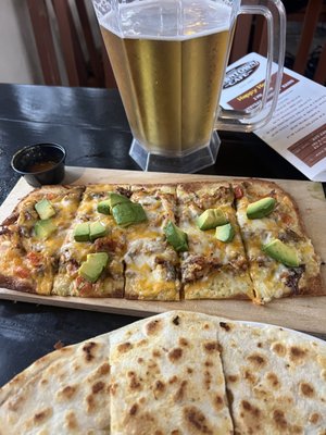 Downtown Cafe Bar & Grill by null
