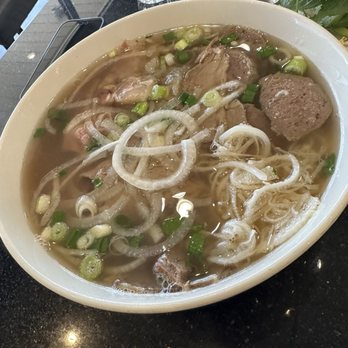 One Vietnamese Restaurant - Vietnamese Near Me - Westminster, Colorado