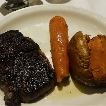Bob's Steak & Chop House - Prime Ribeye - Steakhouses Near Me - Dallas, Texas Bob's Steak & Chop House - Prime Ribeye - Steakhouses Near Me - Dallas, Texas