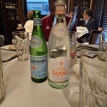 Pappadeaux Seafood Kitchen - Assorted Water - Cajun/Creole Near Me - Marietta, Georgia