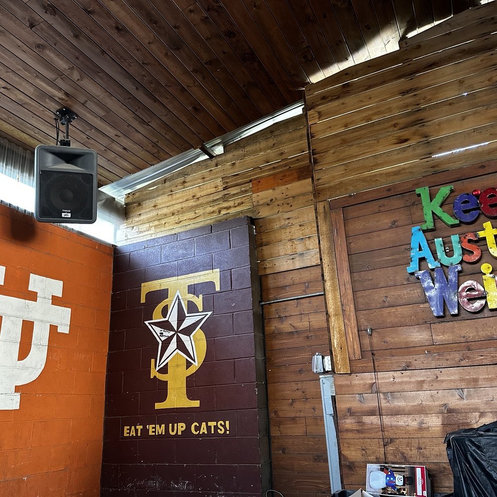 Blind Pig Pub - Dive Bars Near Me - Austin, Texas Blind Pig Pub - Dive Bars Near Me - Austin, Texas