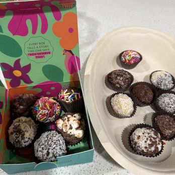 Tinyb Chocolate - Handmade Brigadeiro Chocolate Truffles! - Chocolatiers & Shops Near Me - San Mateo, California Tinyb Chocolate - Handmade Brigadeiro Chocolate Truffles! - Chocolatiers & Shops Near Me - San Mateo, California