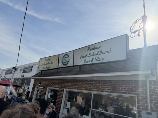 Ideal's Sandwich and Grocery by null