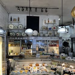 Durso's Pasta & Ravioli Company - Inside