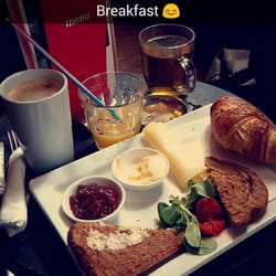 CoffeeCompany - The full breakfast