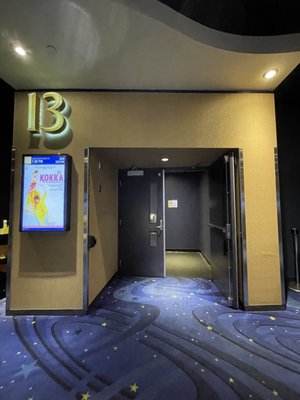 Cineplex Odeon Eglinton Town Centre Cinemas by null
