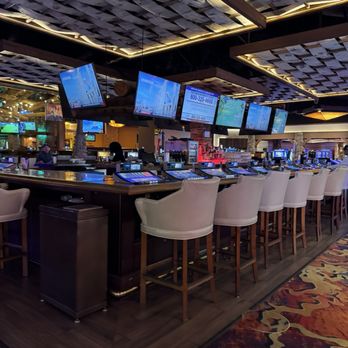 Silverton Casino - Bar - Hotels Near Me - Las Vegas, Nevada Silverton Casino - Bar - Hotels Near Me - Las Vegas, Nevada
