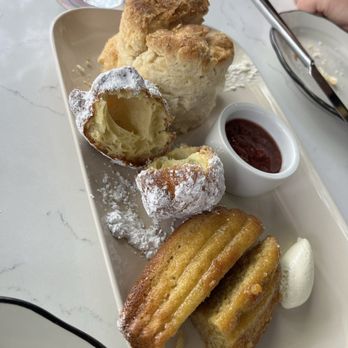 Josephine - Pastry Board - Italian Near Me - Jacksonville, Florida