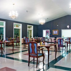 Country Club Care Center
