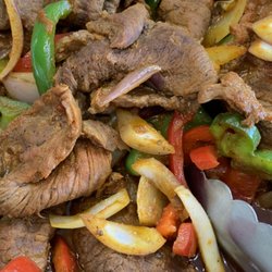Los Latinos Deli & Grill - Pepper steak Los Latino style