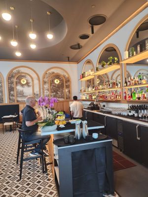 Momiji Redmond by null