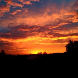 Vermont Bed and Breakfast At Russell Young Farm - What a sunset!