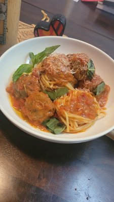 Fuzi Pasta co. by null