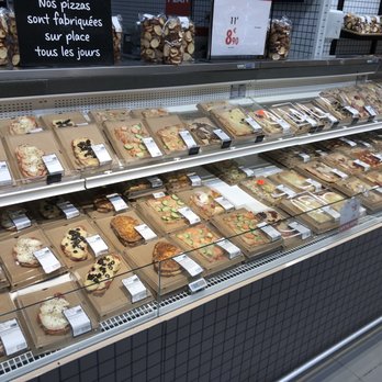 Carrefour - Pizza - Grocery Near Me - Écully, 69