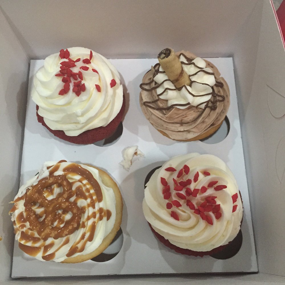 Red velvet, chocolate hazelnut, salted caramel cupcakes! Red velvet, chocolate hazelnut, salted caramel cupcakes!