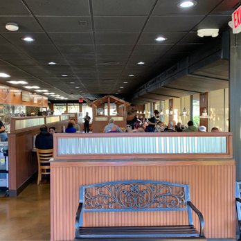 Huckleberry’s - Waiting area. - Breakfast & Brunch Near Me - Concord, California Huckleberry’s - Waiting area. - Breakfast & Brunch Near Me - Concord, California
