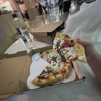 Pallino - Italian Near Me - Seattle, Washington