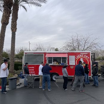 Lucky Cat BBQ - Busy Saturday lunch time - Food Trucks Near Me - North Las Vegas, Nevada Lucky Cat BBQ - Busy Saturday lunch time - Food Trucks Near Me - North Las Vegas, Nevada