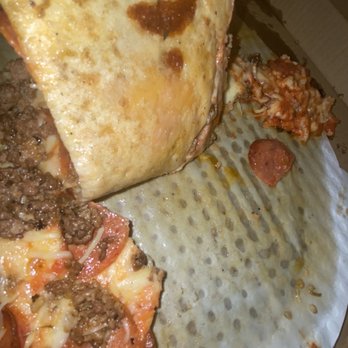 Stumptown Cuisine - Slimy crust, drenched in grease and the toppings slid off my pizza in the back even though it wasn't hot!! - Pizza Near Me - Portland, Oregon Stumptown Cuisine - Slimy crust, drenched in grease and the toppings slid off my pizza in the back even though it wasn't hot!! - Pizza Near Me - Portland, Oregon