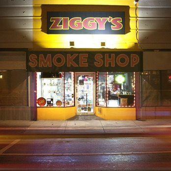 Ziggy S Smoke Shop 55 Photos 27 Reviews Vape Shops 2747 Sw 27th Ave Miami Fl Phone Number Yelp