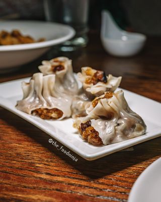 Tom's Dim Sum by null