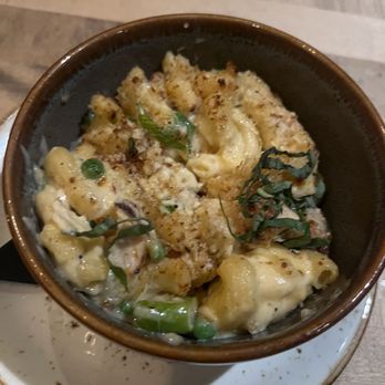 GRANVILLE - Uptown Mac & Cheese - New American Near Me - Burbank, California GRANVILLE - Uptown Mac & Cheese - New American Near Me - Burbank, California