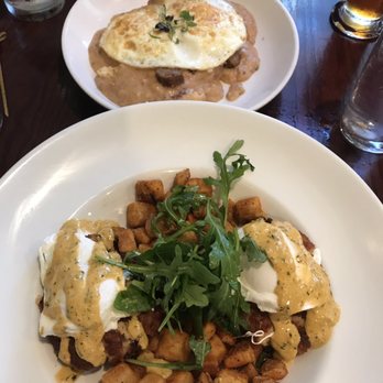 Eli's Table - Crab and Eggs and the Breakfast Special - Southern Near Me - Charleston, South Carolina
