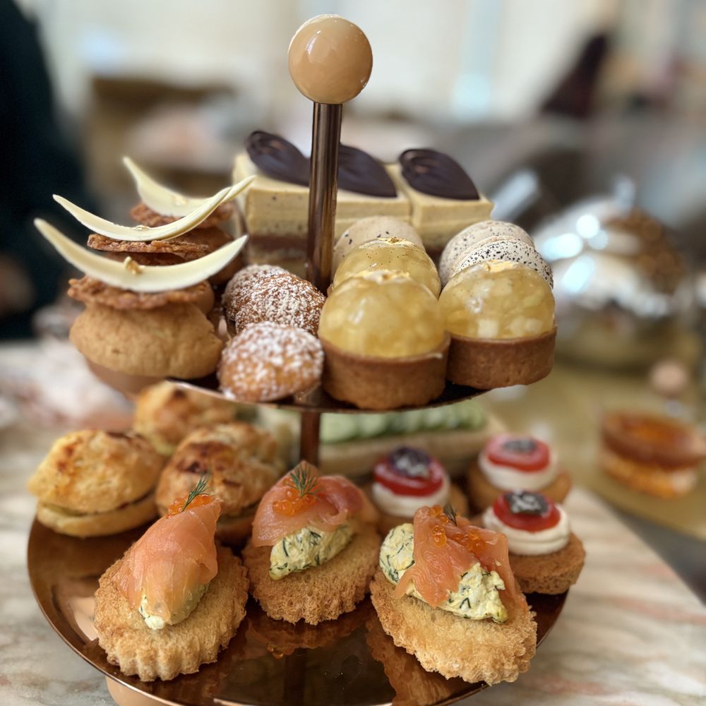 Goldie's Sunken Bar - Sweet and savory bites - Cocktail Bars Near Me - Austin, Texas