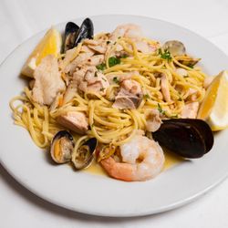 Ristorante Buon Gusto - Linguine Tutto Mare