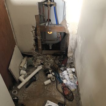 Willowbrook Apartments - Safety hazard due to debris and tools left in the kitchen for over a week while management was "fixing" the drain issue in the tub. - Apartments Near Me - Manlius, New York