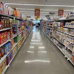 Pristine aisles free of clutter.