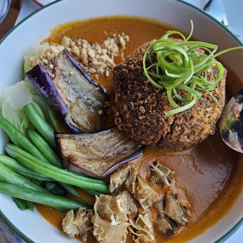 Carabao - Crispy kare kare - Filipino Near Me - Napa, California Carabao - Crispy kare kare - Filipino Near Me - Napa, California