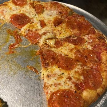 Village Pizza - Medium Pepperoni - Pizza Near Me - Bonsall, California