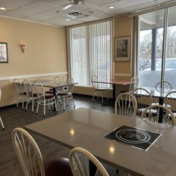 Winger Restaurant