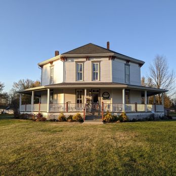 1. Jane Ross Reeves Octagon House