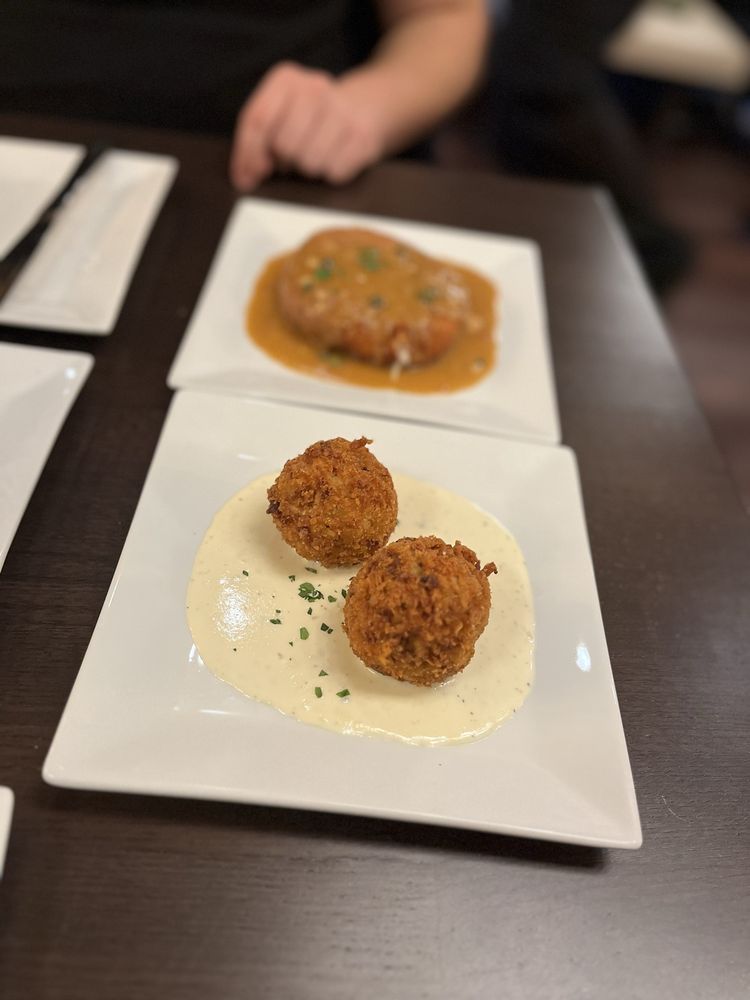 Social spots from Salvatore's Steakhouse