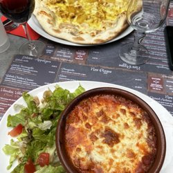 La Florentine - Lasagne and Hawaiian pizza