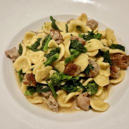orecchiette alla barese: Sausage, Broccoli Rabe, Garlic Oil orecchiette alla barese: Sausage, Broccoli Rabe, Garlic Oil