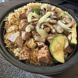 Thick Noodle Steak Bowl