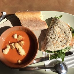 Tomato soup with a flat bread sammy! Tomato soup with a flat bread sammy!