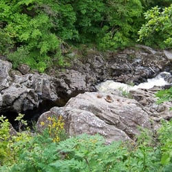 Killiecrankie Visitor Centre - The famous Soldier's Leap, across which jumped a Redcoat fleeing from the Highlanders