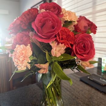 Karen's Flower Kottage - Florists Near Me - Hayward, California Karen's Flower Kottage - Florists Near Me - Hayward, California