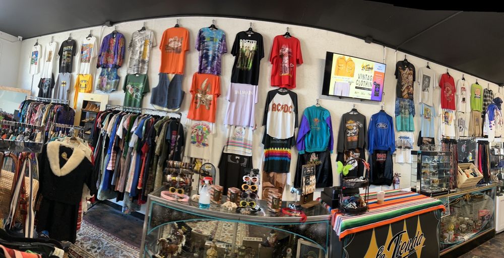 La Tienda Vintage & Goods